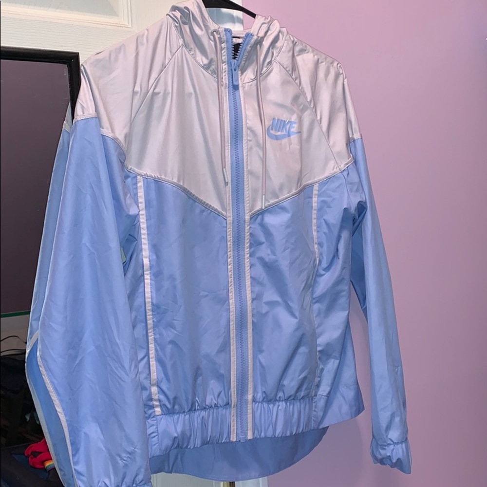 Nike windbreaker